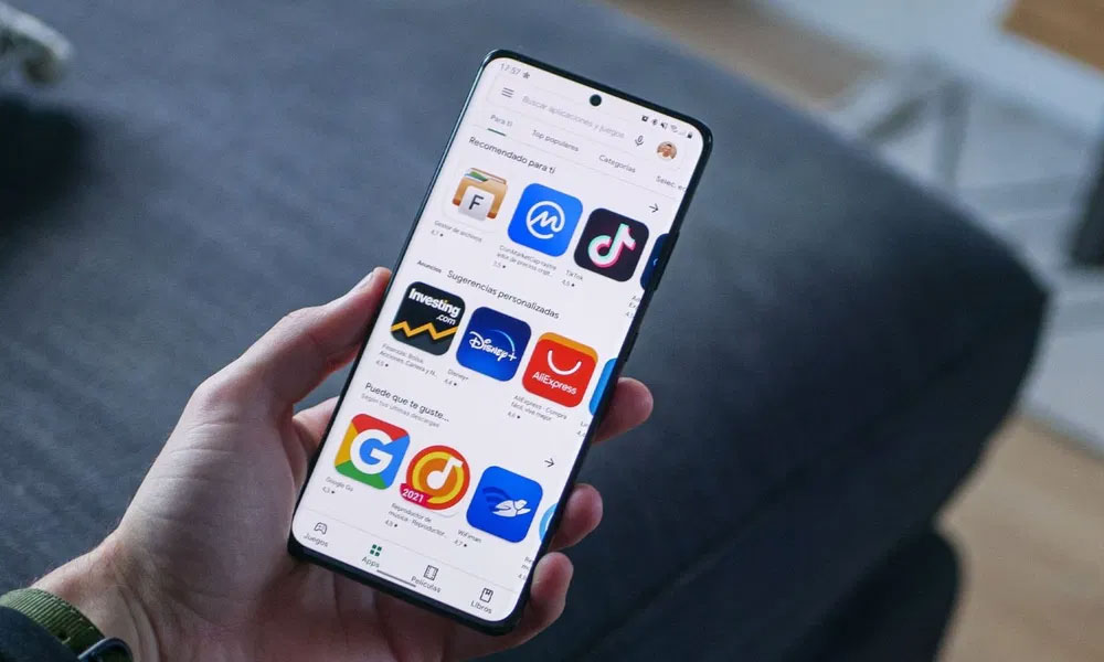 گوگل پلی استور چه قابلیت‌ هایی دارد؟ آشنایی کامل با Google Play Store